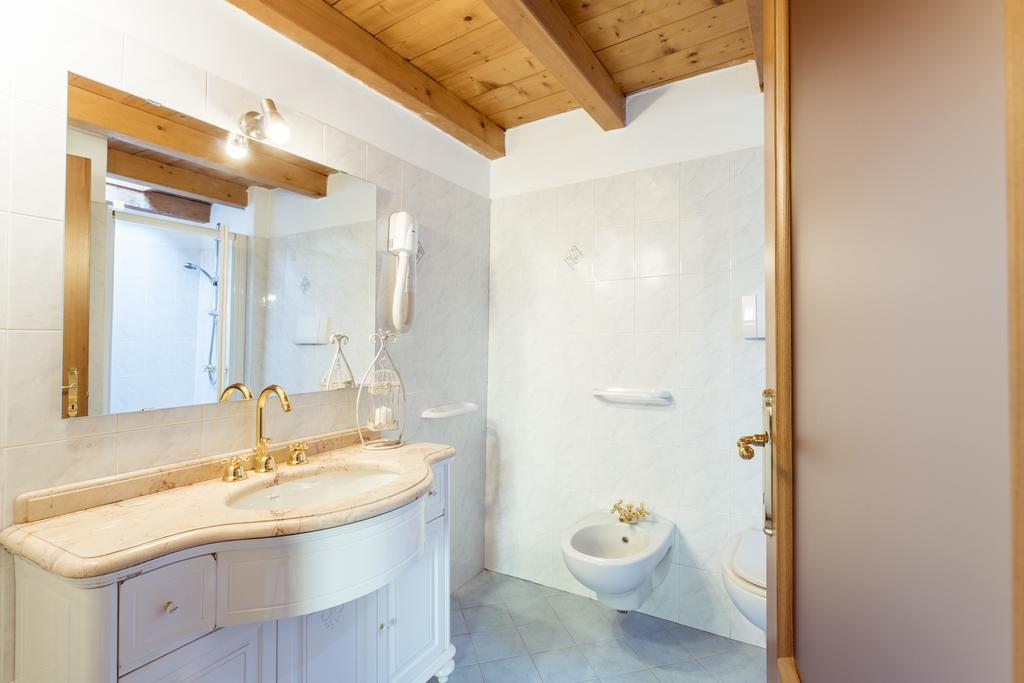 Hotel La Piccola Matilde Desenzano del Garda Zewnętrze zdjęcie
